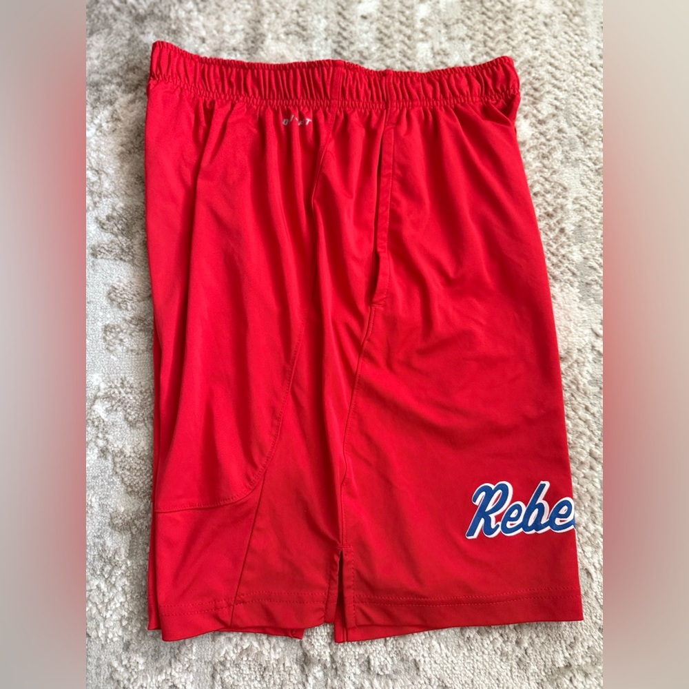 Nike Ole Miss Rebels Red & Blue Drawstring 11 Inseam Basketball Shorts: - Picture 4 of 7